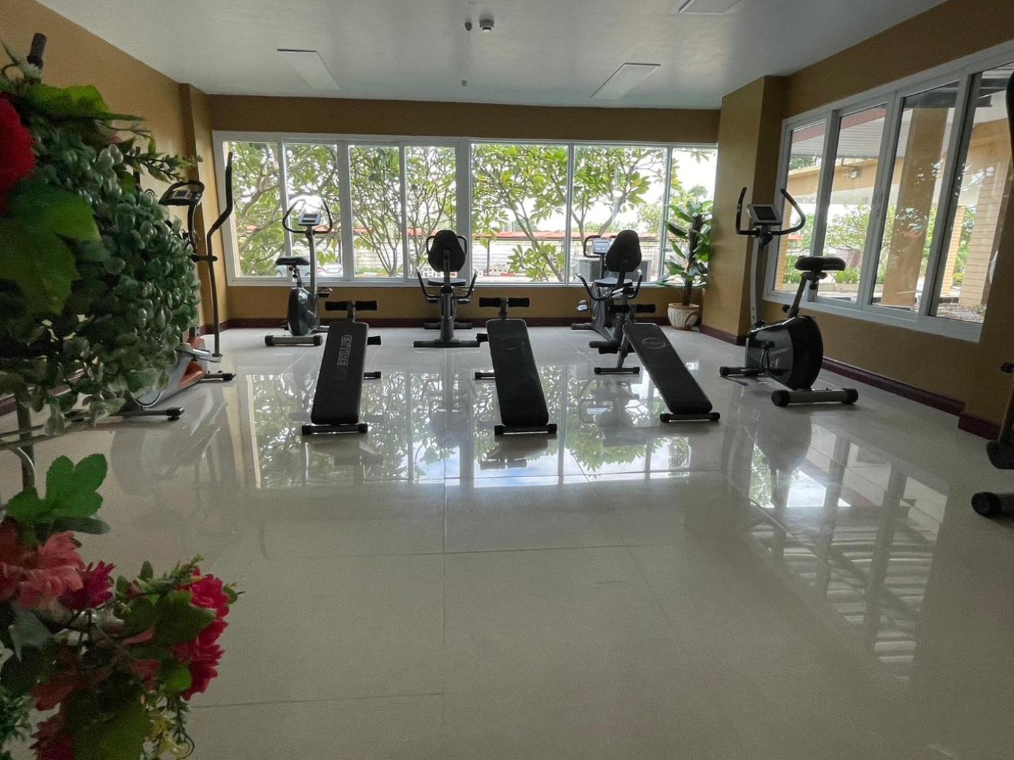 H2Do Hotel Ban Khlong Sanam Phli Esterno foto