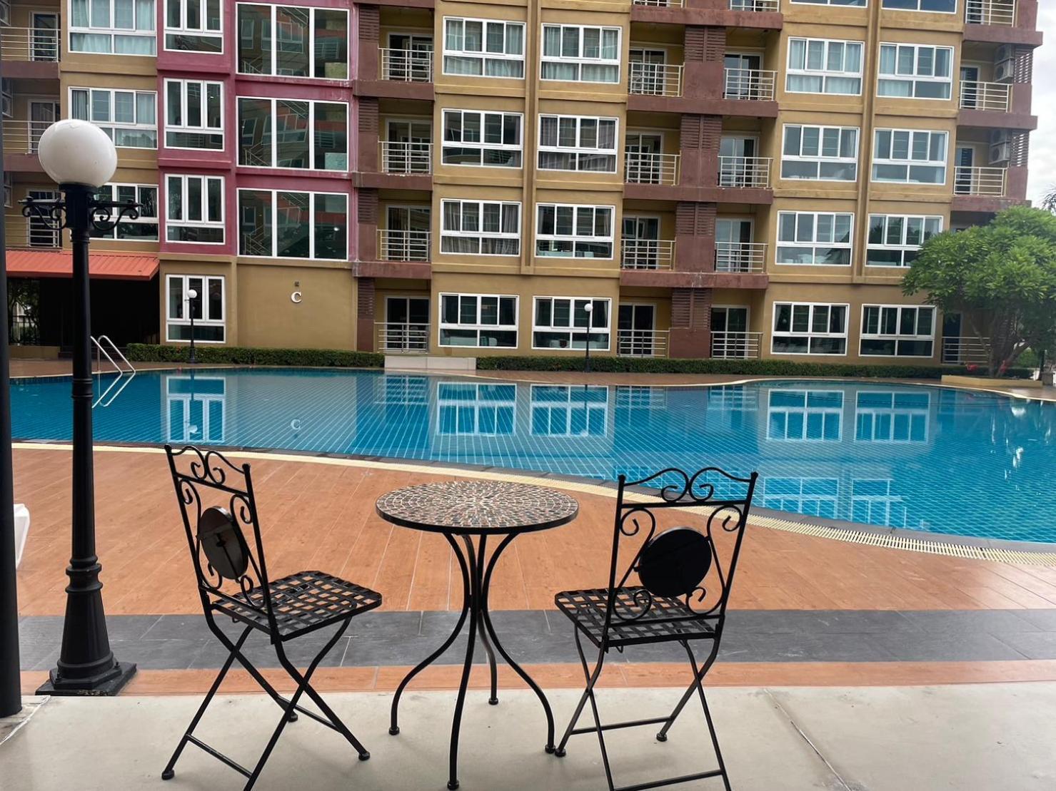 H2Do Hotel Ban Khlong Sanam Phli Esterno foto