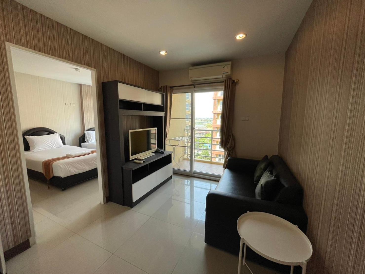 H2Do Hotel Ban Khlong Sanam Phli Esterno foto