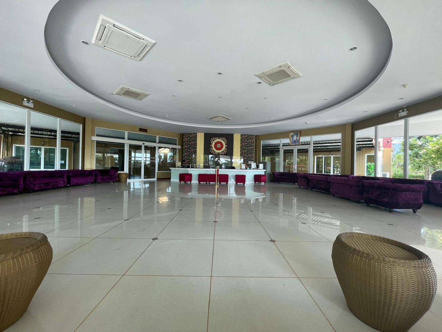 H2Do Hotel Ban Khlong Sanam Phli Esterno foto