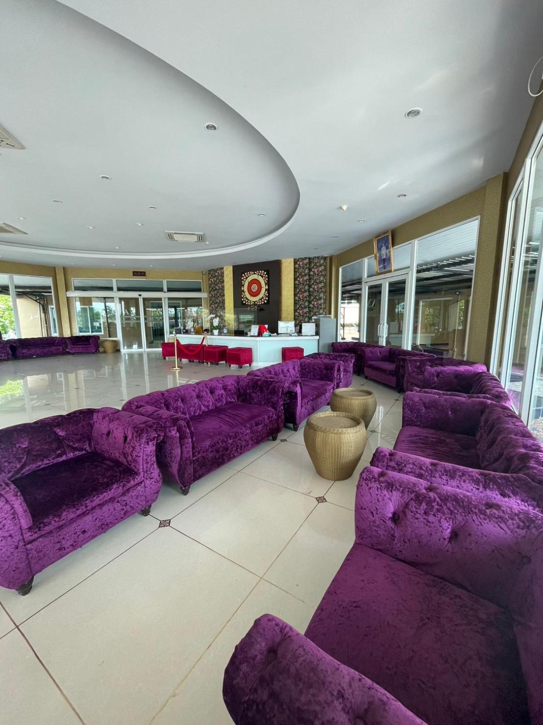 H2Do Hotel Ban Khlong Sanam Phli Esterno foto
